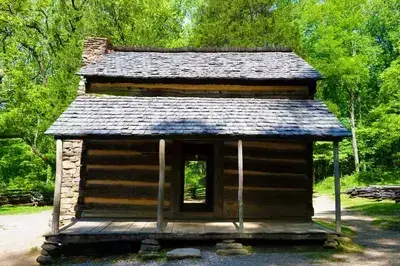 Looking into John Oliver Cabin