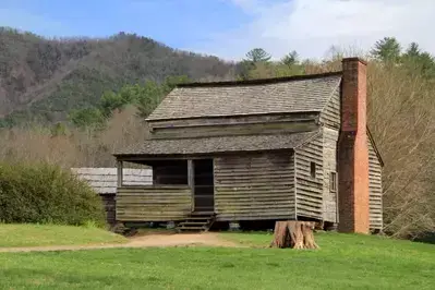 dan lawson cabin