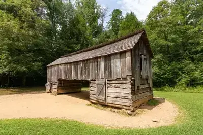 drive through barn